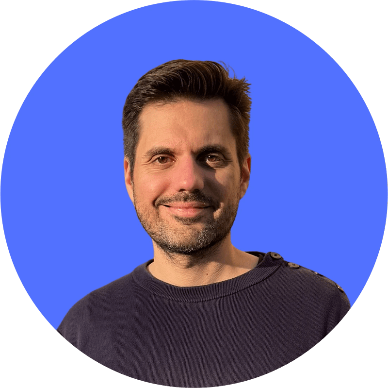 Portrait de Maxence Emery, webmaster WordPress freelance et expert Elementor